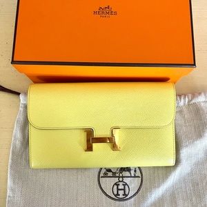 HERMES Evercolor Constance Long Wallet Lime